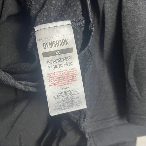 Gymshark NWOT Women's Black Vital Seamless 2.0 2-in-1 Shorts Size XL Compression - Picture 6 of 7